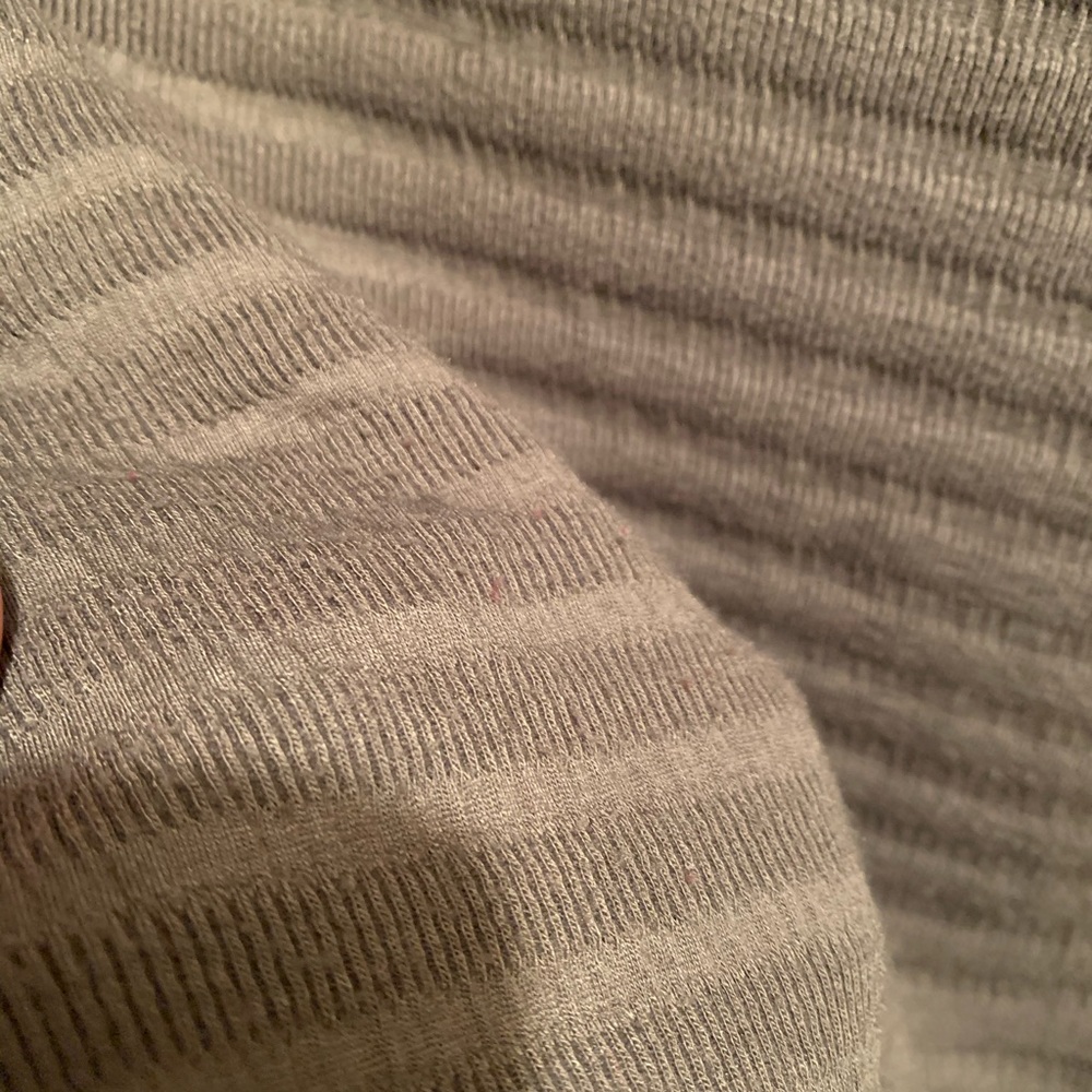 Super Soft Ruffle Long Tee - Picture 4 of 4